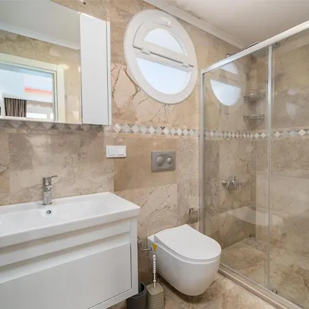 Bling Villa فيلة